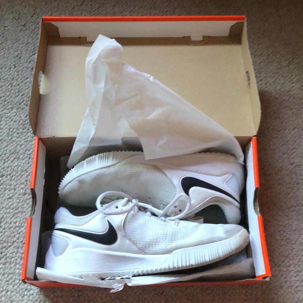Nike women’s volleyball shoes size 10.5